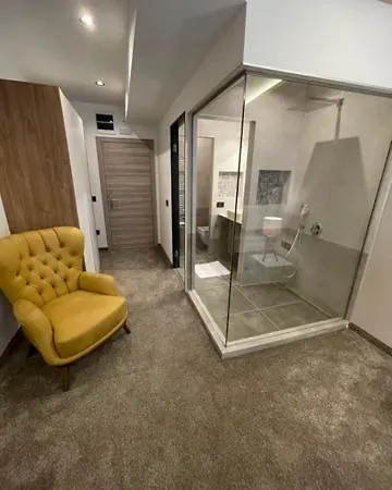 & Restaurant Ponte Bianco 4*