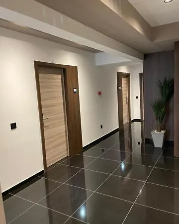 & Restaurant Ponte Bianco Bed and Breakfast Βράνιε