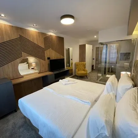 Bed & Breakfast & Restaurant Ponte Bianco