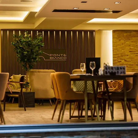 & Restaurant Ponte Bianco