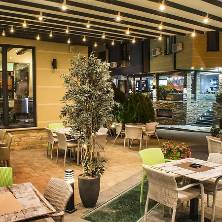 & Restaurant Ponte Bianco 4*