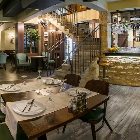 & Restaurant Ponte Bianco Bed and Breakfast 4*